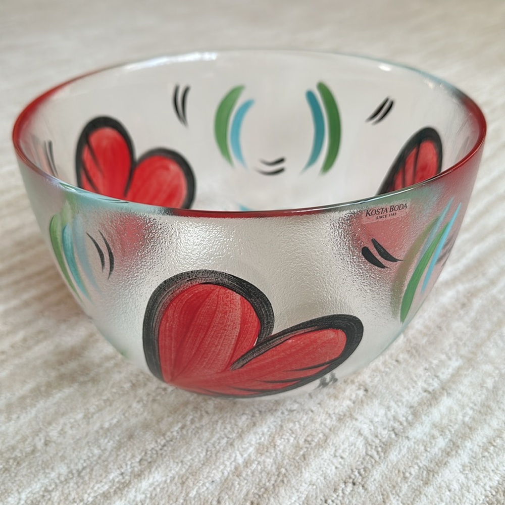 Kosta Boda Ulrica Vallien Art Glass Bowl With Hearts Signed Red Green Black 8.5”
